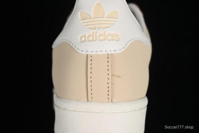 Adidas Originals Superstar Casual Sneakers with Shell Toe Design - IE3039 1