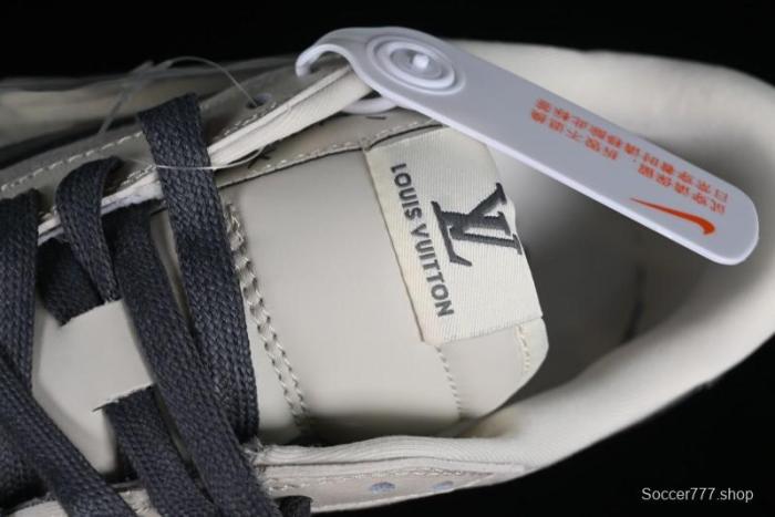 Nike Travis Scott x Fragment Design x Jordan Air Jordan 1 Low OG SP AJ1 LX1988-102 1