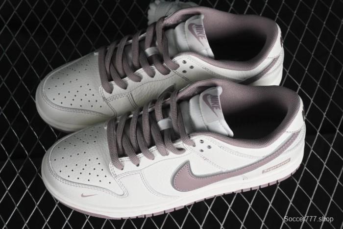Nike Supreme SB Dunk Low Custom High-End Casual Skateboarding Shoes with Light Pink Colorway - RM2308-331 1