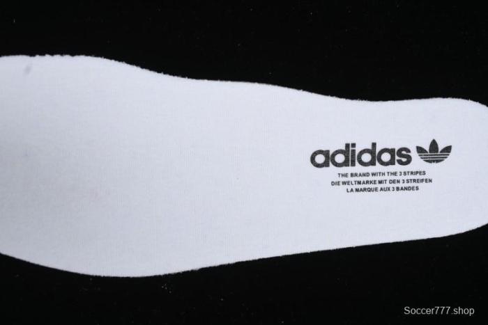 Adidas Originals Samba OG Low-Top Casual Sneakers with Panda Mischief Design - B75806