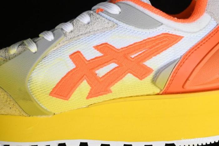 Onitsuka Tiger Moage Co Low-Top Running Shoes - Casual Comfortable Slip-Resistant Sneakers - 1183B555-101 1