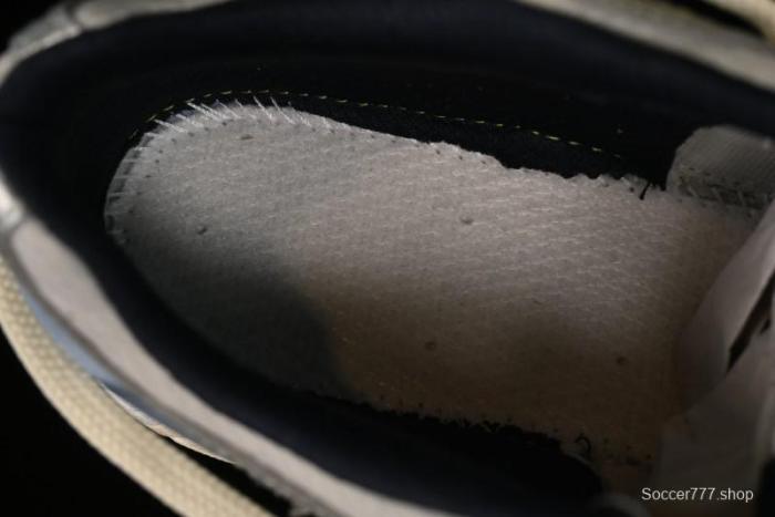 New Balance 1906 Series Retro Dad Style Casual Running Shoes - M1906RKC 1