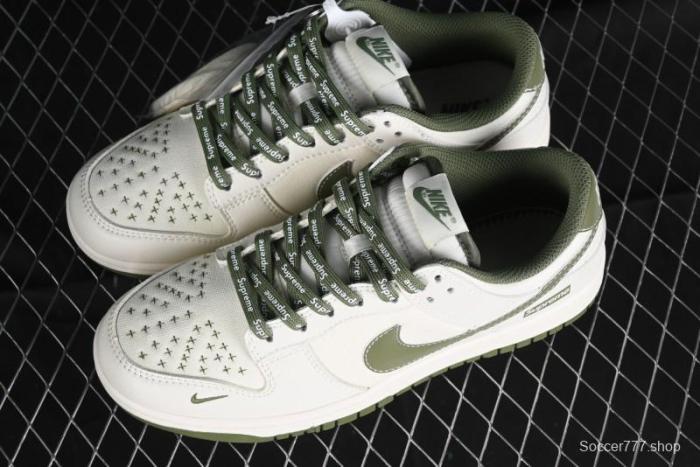 Nike SB Dunk Low Supreme Collaboration - Military Green Canvas Anniversary Custom Low-Top Casual Skate Shoes - BB6698-516