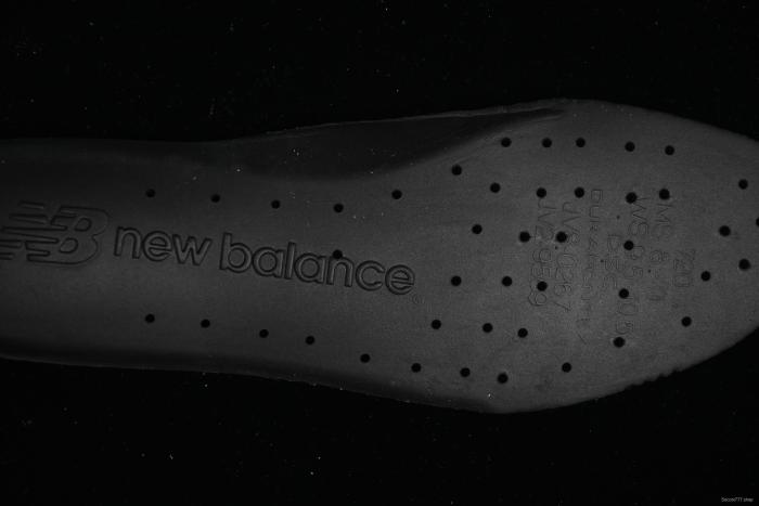 New Balance 2002 Series Retro Casual Running Shoes with Upgraded N-ERGY Cushion - M2002RDL 1