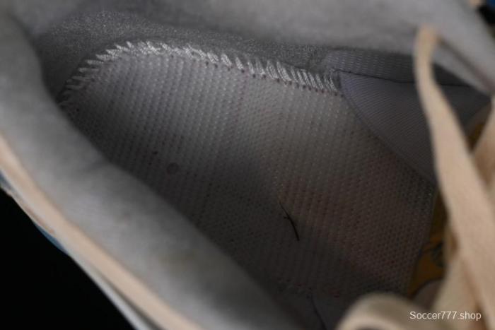 Nike Air Jordan 4 Retro Basketball Shoes Blastoise Collaboration - 308797-105 1