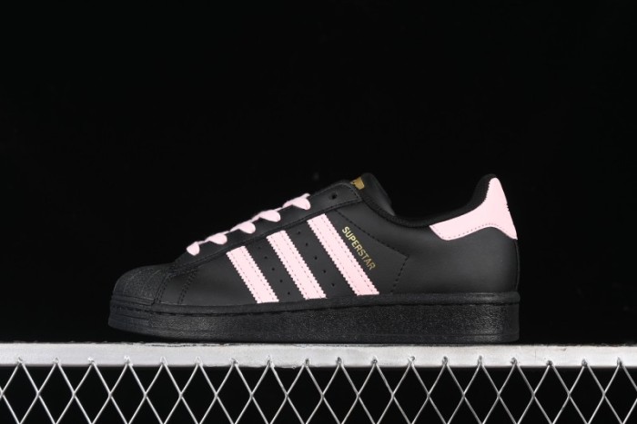 Adidas Superstar EG4959 Casual Sneakers with Shell Toe Design