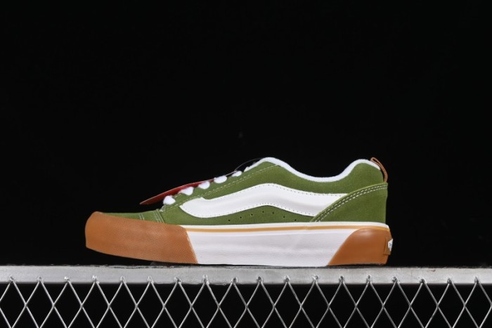 Vans Classics Knu Skool Retro Sneakers with Enlarged Toe and Thickened Sole - VN0009QCCIB