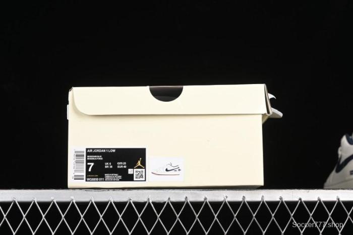 Nike Air Jordan 1 Low Supreme Collaboration Retro Basketball Shoes - WG8850-011