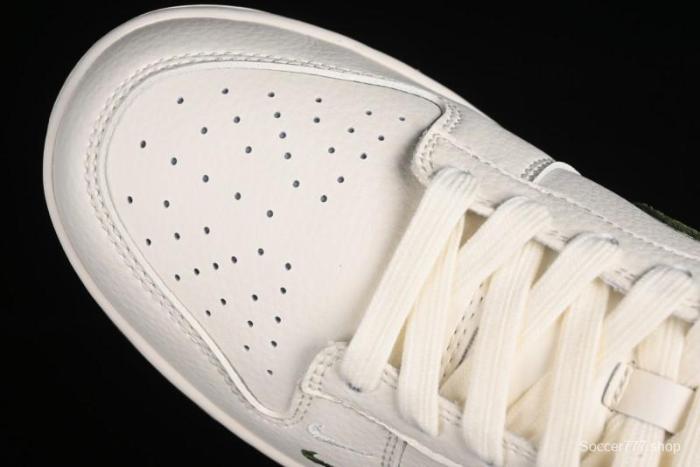 Nike SB Dunk Low KITH Collaboration Anniversary Edition - DQ1098-386