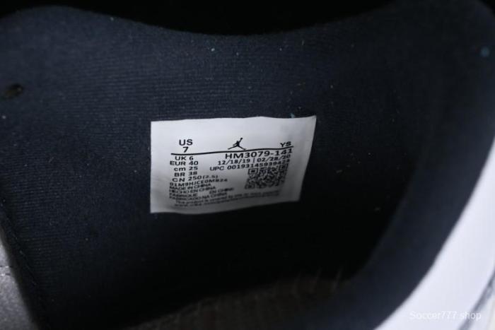 Nike Air Jordan Legacy 312 Low Sneakers with Velcro Strap and Triple Sole Design - HM3709-141 1