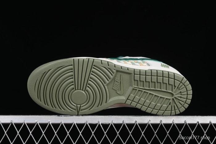 Nike SB Dunk Low UN Collaboration - White Green Swoosh Anniversary Custom Low-Top Casual Skate Shoes - DQ1098-359 1