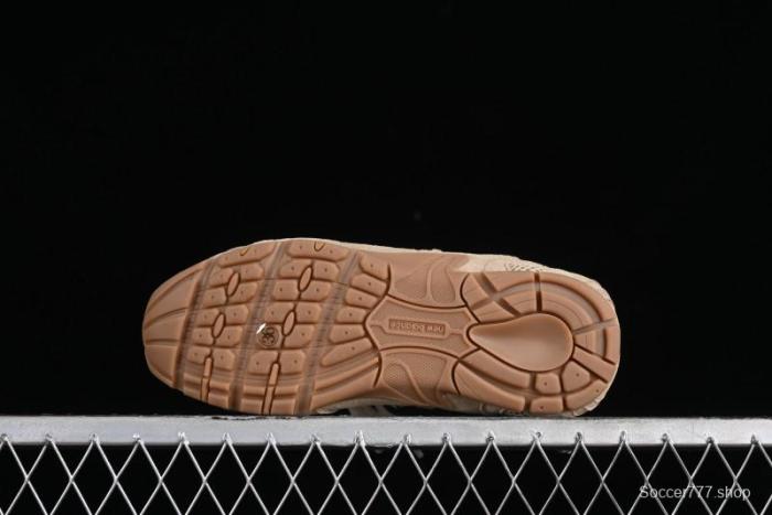 Miu Miu x New Balance 530 Low-Top Retro Running Sneakers with Dual Lace Design - G.D4 1