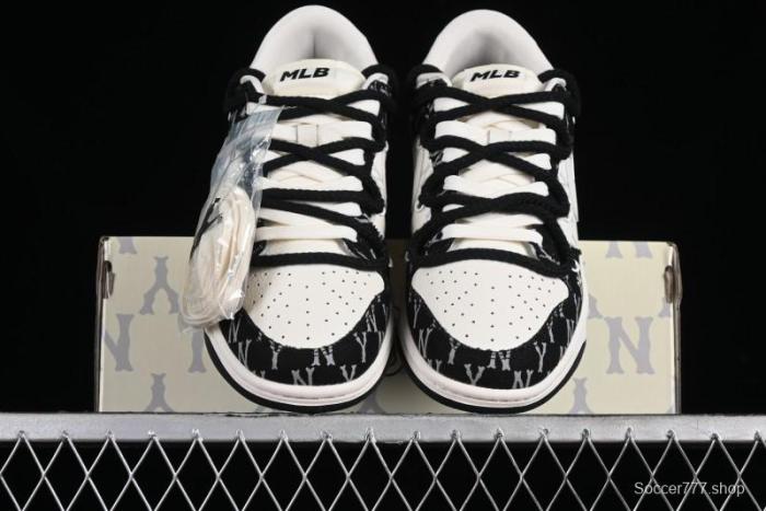 Nike SB Dunk Low MLB Strap Collaboration - Black Denim Print Anniversary Custom Low-Top Casual Sneakers - SJ2068-251 1