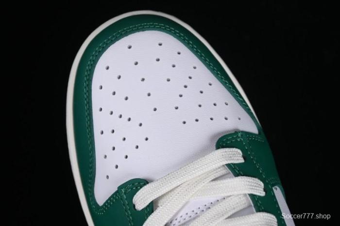 Nike SB Dunk Low SB Skateboarding Shoes - FQ6849-141 1