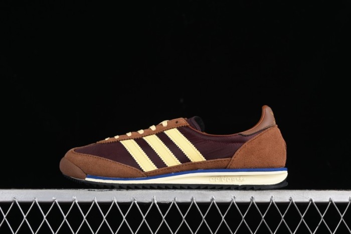 Adidas Originals SL 72 Retro Running Shoes with Nylon Upper and Suede Accents - IE3425 1