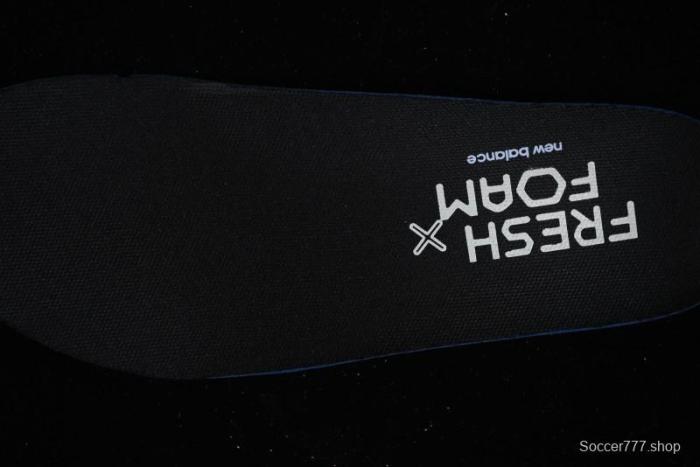 New Balance Fresh Foam x Vongo V6 Ultra-Lightweight Low-Top Casual Running Shoes - MVNGOLG6