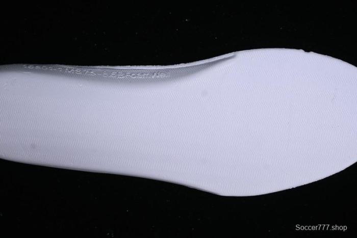 Hoka One One Challenger ATR 7 Low Trail Running Shoes with Lightweight Cushioned Midsole - 1134498 WMCY 1