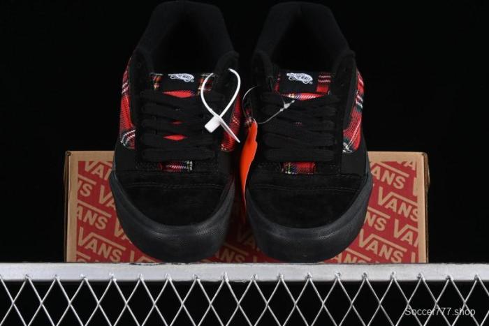 Vans Classics Knu Skool Retro Sneakers with Enlarged Toe and Thickened Trim - VN0009QC3N6 1