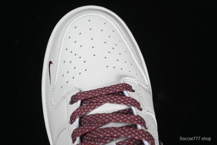 Nike Reigning Champ x SB Dunk Low Casual Skate Shoes with Triple Swoosh Design - RC3085-895