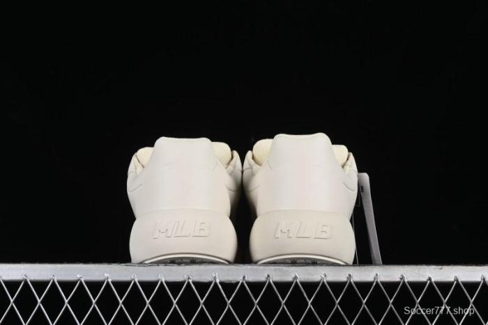 MLB Chunky Classic Base New York Yankees Lightweight Platform Casual Sneakers - 3ASXCCB4N07CRS