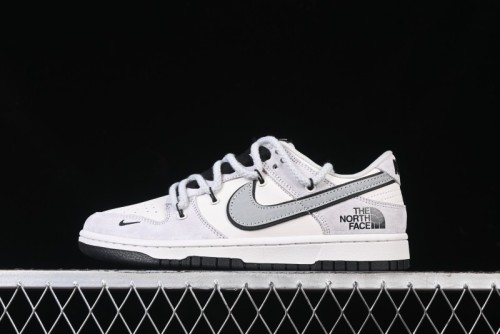 Nike SB Dunk Low The North Face x CDG Collaboration Anniversary Edition Customized Low-Top Skateboarding Shoes - XX3168-307