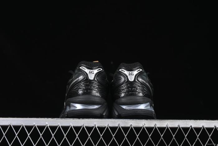 Asics Gel-Kinsei OG Black/White Running Shoes