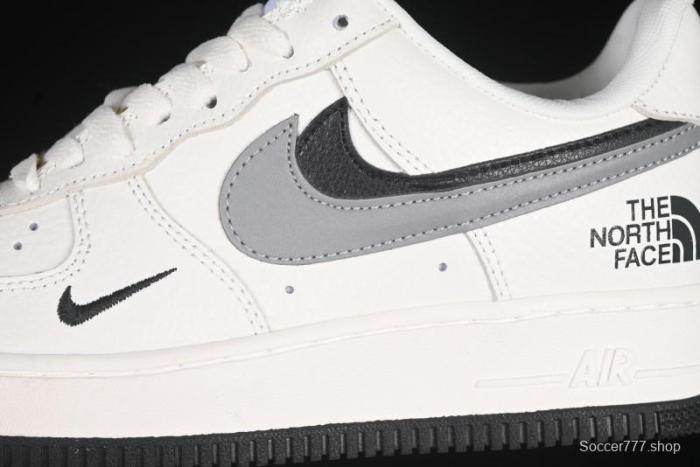 Nike Air Force 1 '07 Low The North Face Collaboration Beige Double Swoosh Casual Sneakers - AM1588-006