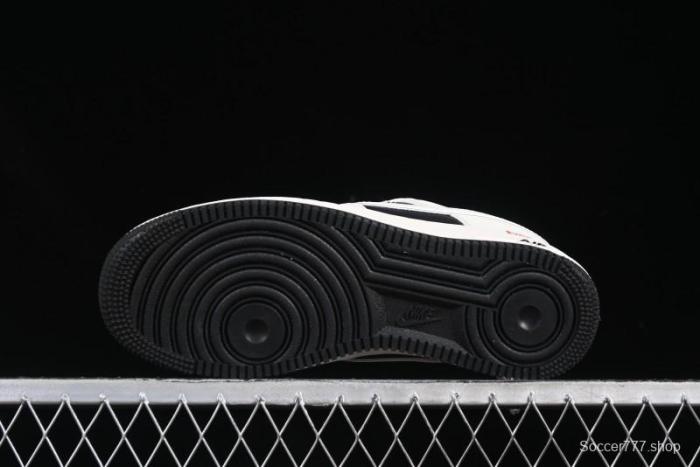 Nike Air Force 1 '07 Low Supreme Collaboration Beige Black Spliced Casual Sneakers with Strap - HH7518-056