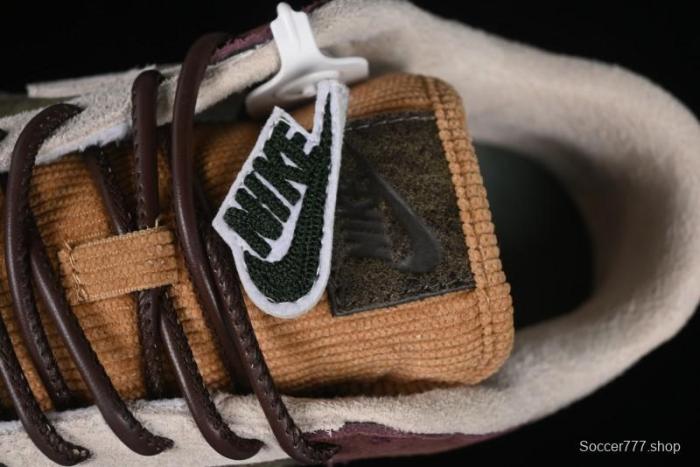 Nike Dunk Low Retro  Love & Peace  Casual Sneakers in Vintage Brown - HQ3459-212