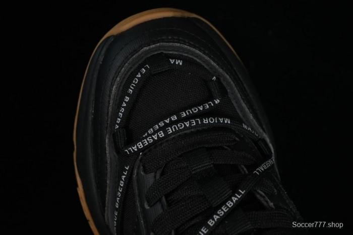 New York Yankees MLB Chunky Runner Lace Lightweight Casual Sneakers - 3ASHCRR3N50BKS