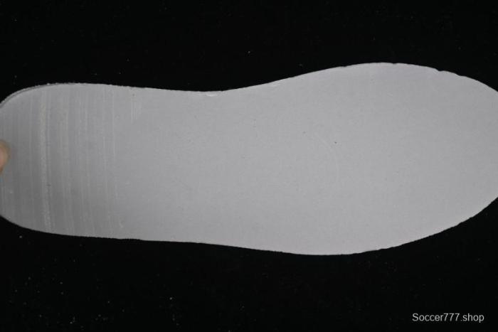 Nike SB Dunk Low Supreme Collaboration Sneakers in Gray Blue with Gray Swoosh - YX5066-260