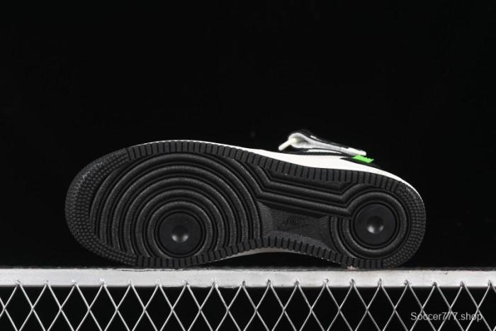 Nike Air Force 1 '07 Mid Casual Sneakers in Black - LL0222-005