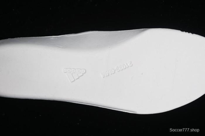 Adidas Vento XLG Deluxe IH0700 Lightweight Cyber Retro Casual Sneakers with Double Density Sole - IH0700