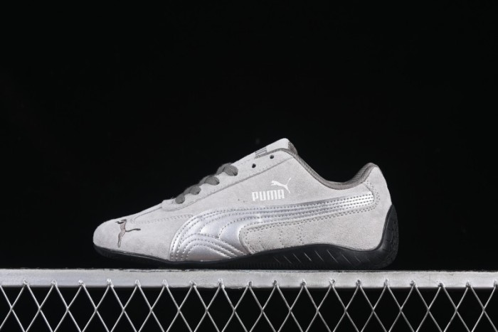 Puma Speedcat Lifestyle Low-Top Sneakers for Racing Enthusiasts - 404385-01