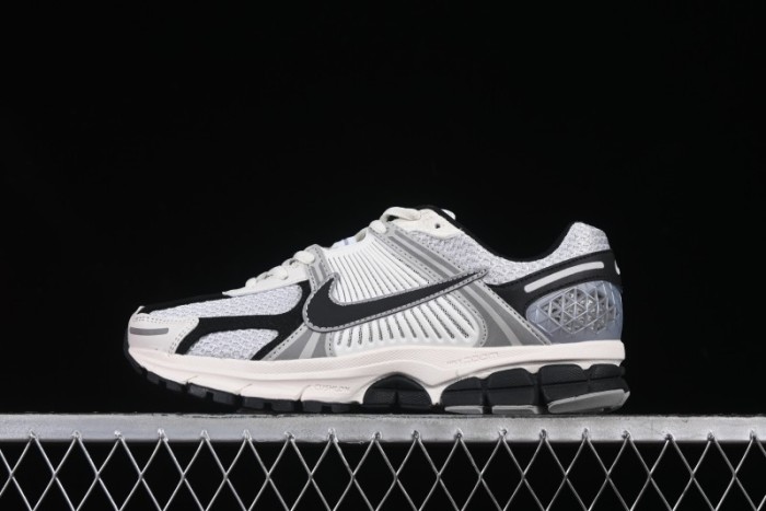 Nike Zoom Vomero 5 SP Classic Retro Casual Running Shoes with EVA Midsole Cushion - HQ1182-001
