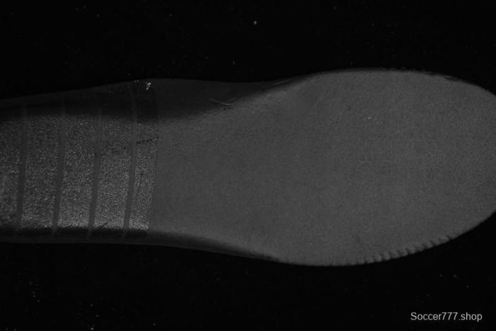 Nike Air Force 1 '07 Low UN Collaboration Casual Sneakers in Off-White with Yellow Stitch - KK3333-002