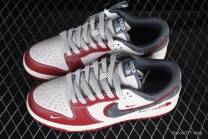 Nike SB Dunk Low The North Face Collaboration Anniversary Edition Custom Low-Top Casual Sneakers - DM6868-042