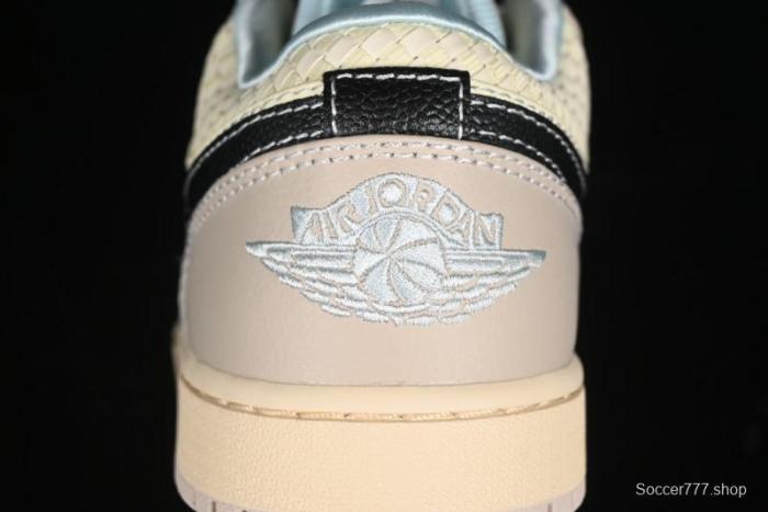 Nike Air Jordan 1 Low Retro Basketball Shoes with Classic Design - HQ3440-101