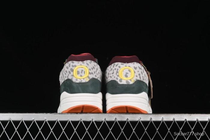 Nike Division Street x Air Max 1/87 Retro Casual Sneakers - HQ2639-100