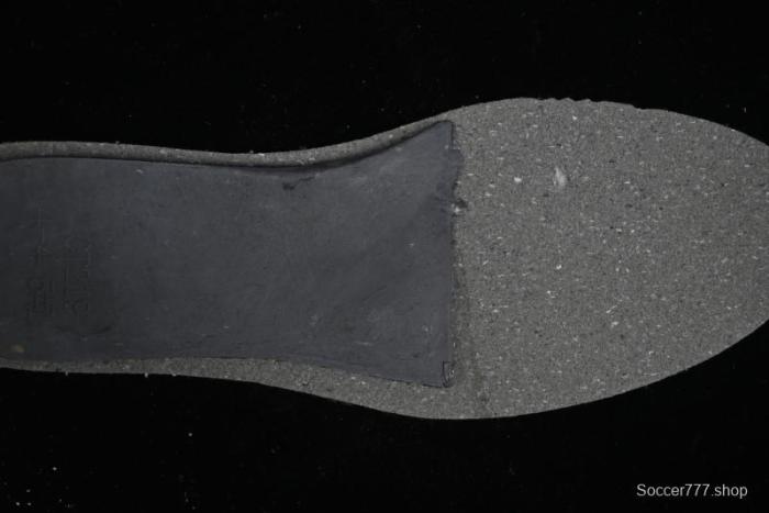 Converse Chuck 1970s Winter Waterproof Leather High-Top Sneakers with Gold Eyelets and Fleece Lining - A12443C