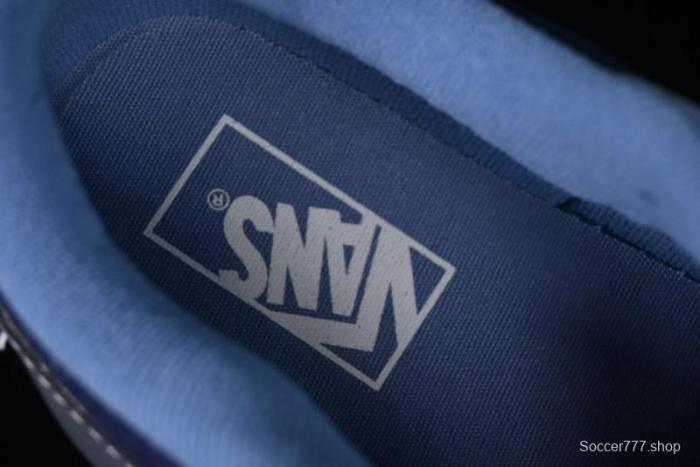 Vans Knu Skool Low-Top Retro Chunky Sneakers - VN0009QCBLK