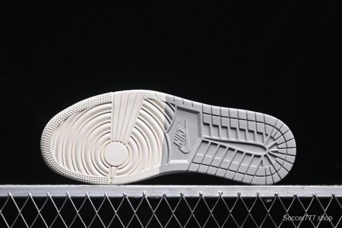 Nike Travis Scott x Fragment Design x Air Jordan 1 Low OG SP AJ1 Sneakers with Reverse Swoosh - SJ2068-134