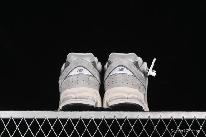 New Balance WL2002 Retro Casual Running Shoes with Upgraded N-ERGY Cushion - ML2002RC