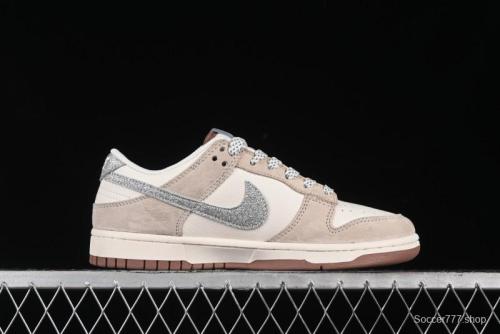 Nike SB Dunk Low UN Collaboration - Light Brown with Silver Swoosh Anniversary High-End Custom Low-Top Casual Sneakers - CF3688-013