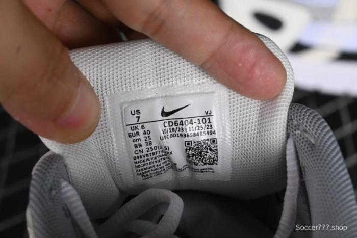 Nike P-6000 Prm Retro Casual Sneakers with Lightweight Design - CD6404-101