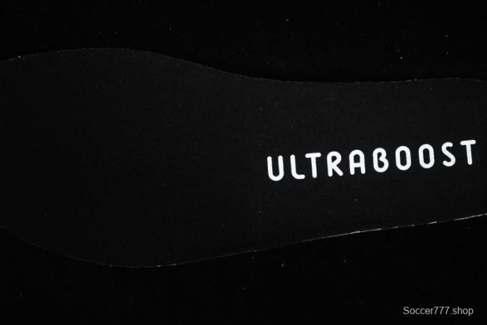 Adidas Ultraboost 5 Casual Running Shoes with Boost Technology - JH9633