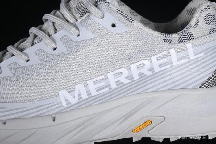 Merrell Agility Peak 4 Trail Running Shoes with Cushioning and Grip for Hiking and Outdoor Adventures - J068157