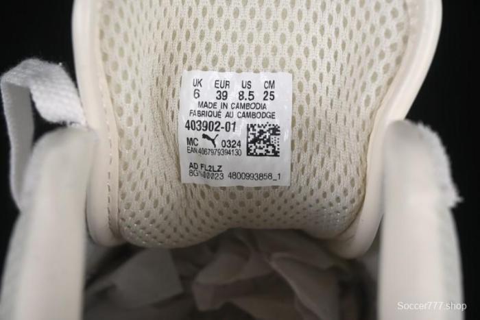 Puma Speedcat Lifestyle Low-Top Sneakers for Racing Enthusiasts - 403902-01