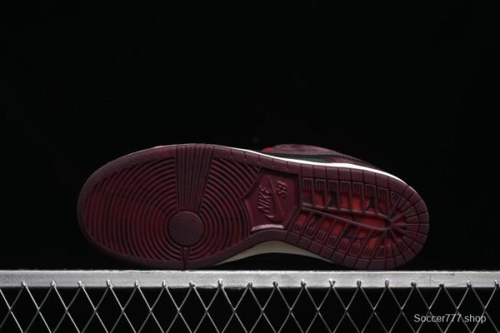 Nike SB Dunk Low Bordeaux Red Skate Shoes Collaboration with Riot Skateshop - FZ1289-200
