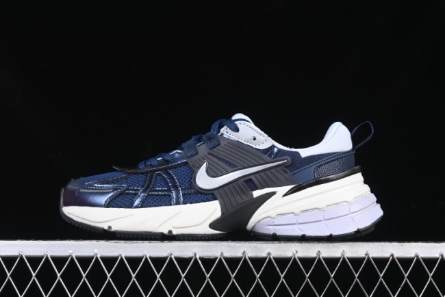 Nike Runtekk V2K Retro Low-Top Running Shoes with Cushlon Midsole and Anti-Slip Design - HJ4497-400